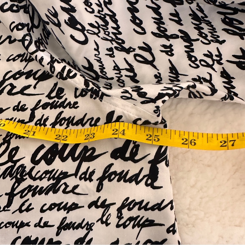 Chico's Size 3 Women's Oversized Shirt Button Down. White and Black Design - Picture 14 of 14